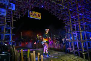 BIB: 2003
                            <button type="button" onclick="openModal(19204384)" class="btn btn-primary btn-sm float-right btn-popup" data-toggle="modal" data-target=".modal-high-quality">
                        <i class="fas fa-shopping-cart"></i> Add to Cart
                    </button>
                                            <button type="button" onclick="isThisMe(19204384, true)" class="btn btn-success btn-sm float-right btn-popup btn-isme hidden" data-toggle="tooltip" data-placement="bottom" title="นี่คือรูปของคุณใช่ไหม คลิกที่นี่เพื่อเอาเข้าอัลบั้ม">
                        <i class="fas fa-plus"></i> Add to album
                    </button>
                    <button type="button" onclick="isThisMe(19204384, false)" class="btn btn-warning btn-sm float-right btn-popup btn-isnotme hidden">
                        <i class="fas fa-ban"></i> Remove from album
                    </button>